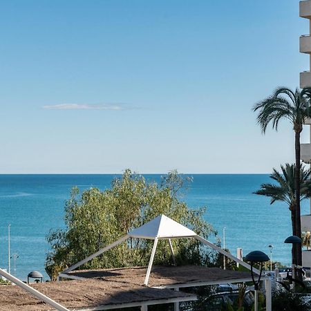 Seaview Beachfront Studio With Aqua Park & Balcony Бенальмадена Экстерьер фото